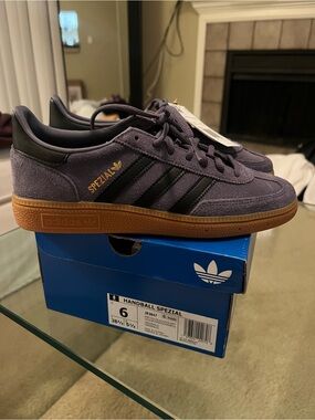 New in Box Adidas Handball Spezial Sneakers
